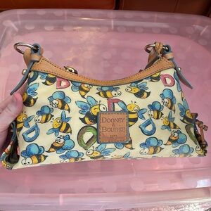 Dooney and Bourke y2k bumble bee shoulder bag